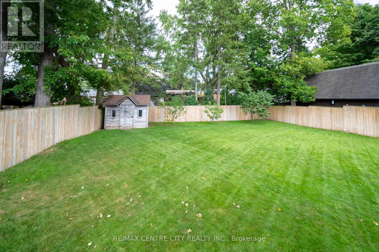 227 Beattie Street, Strathroy-Caradoc, Ontario  N7G 2X3 - Photo 41 - X13808546
