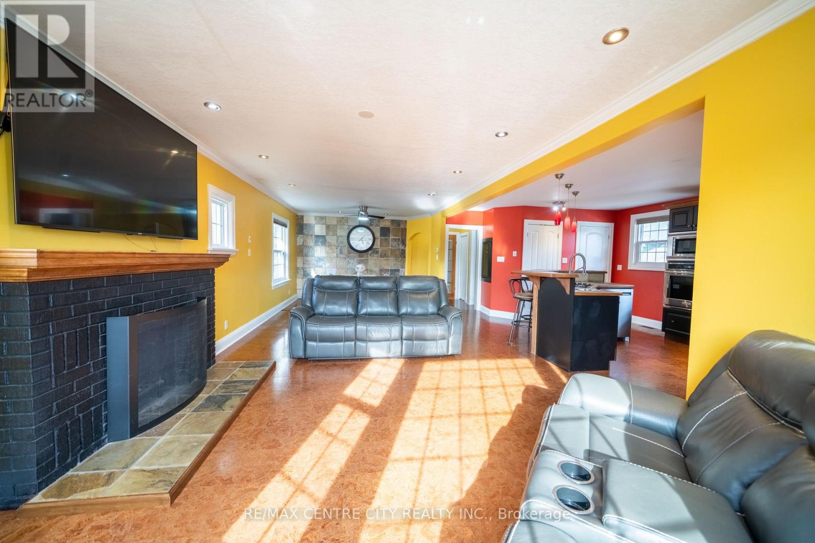 227 Beattie Street, Strathroy-Caradoc, Ontario  N7G 2X3 - Photo 7 - X13808546