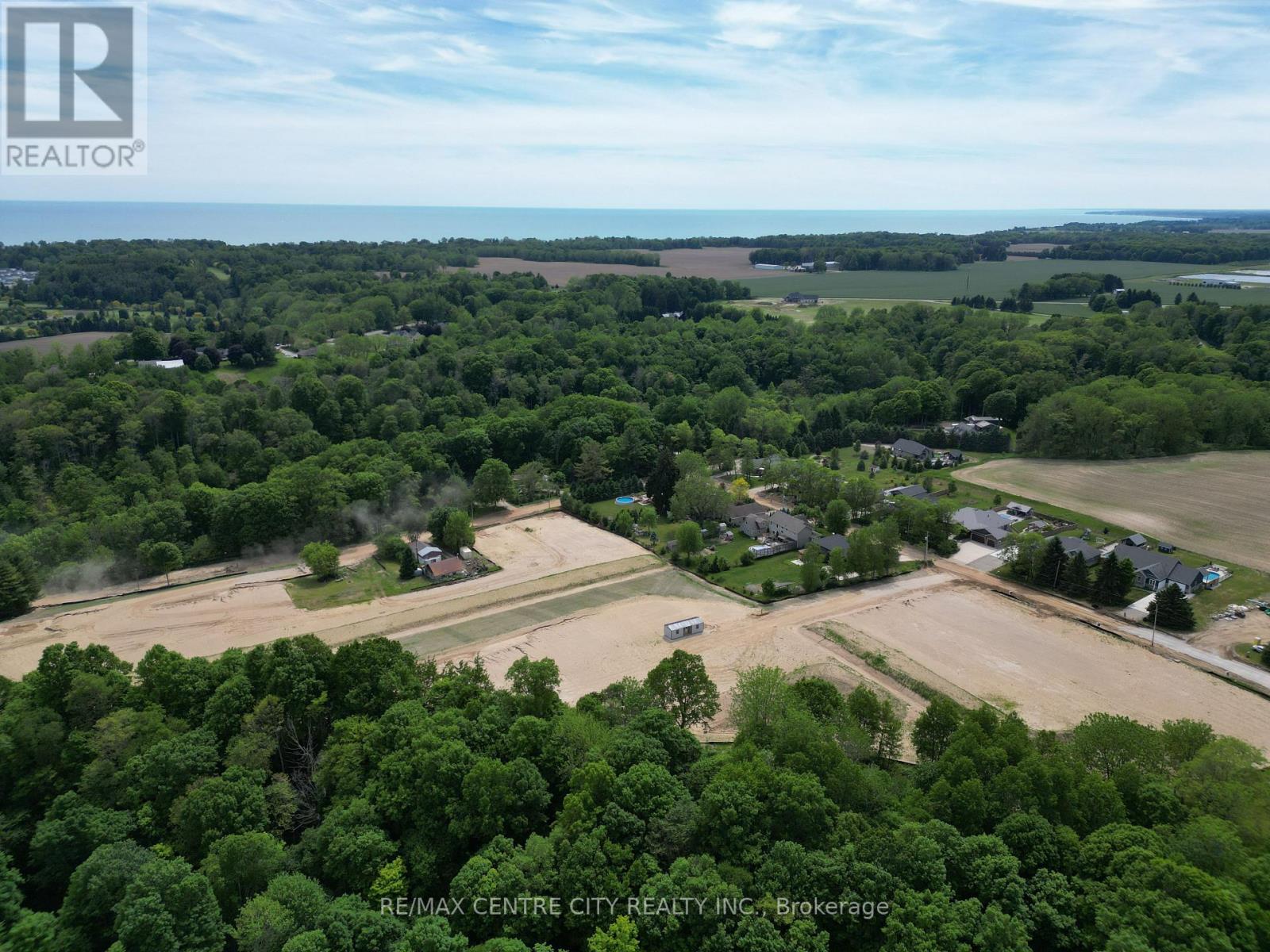 4464 Thomas Road, Southwold, Ontario  N5L 1J2 - Photo 7 - X13808552