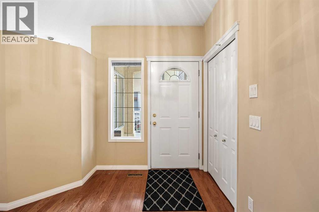 63 Scimitar Heath NW photo 4