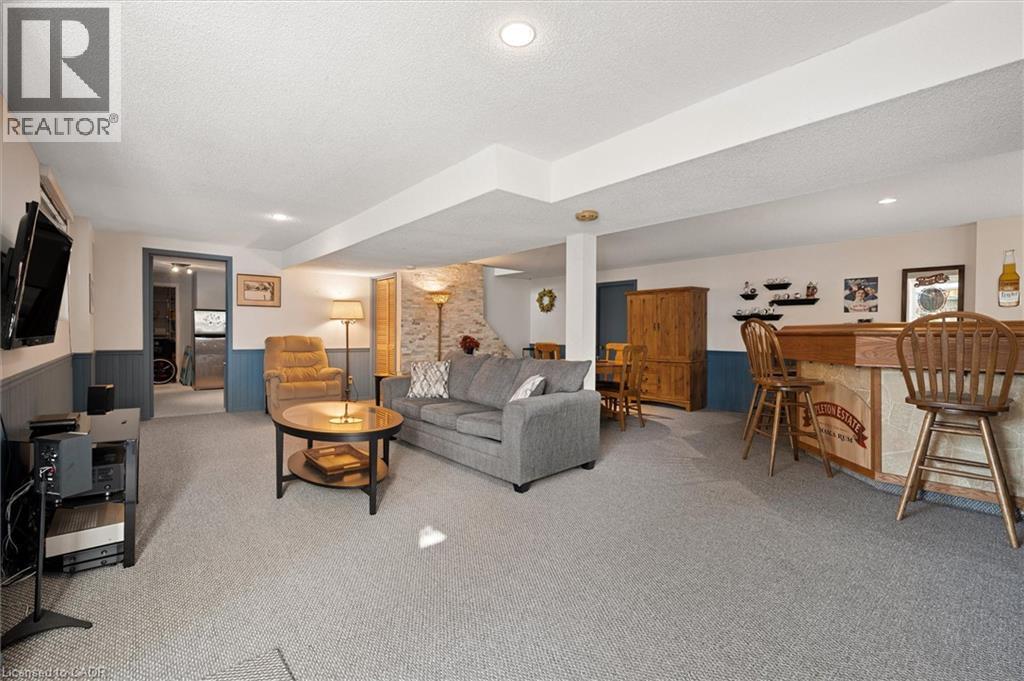 60 Cherrytree Court, Kitchener, Ontario  N2N 1L9 - Photo 30 - 40863072
