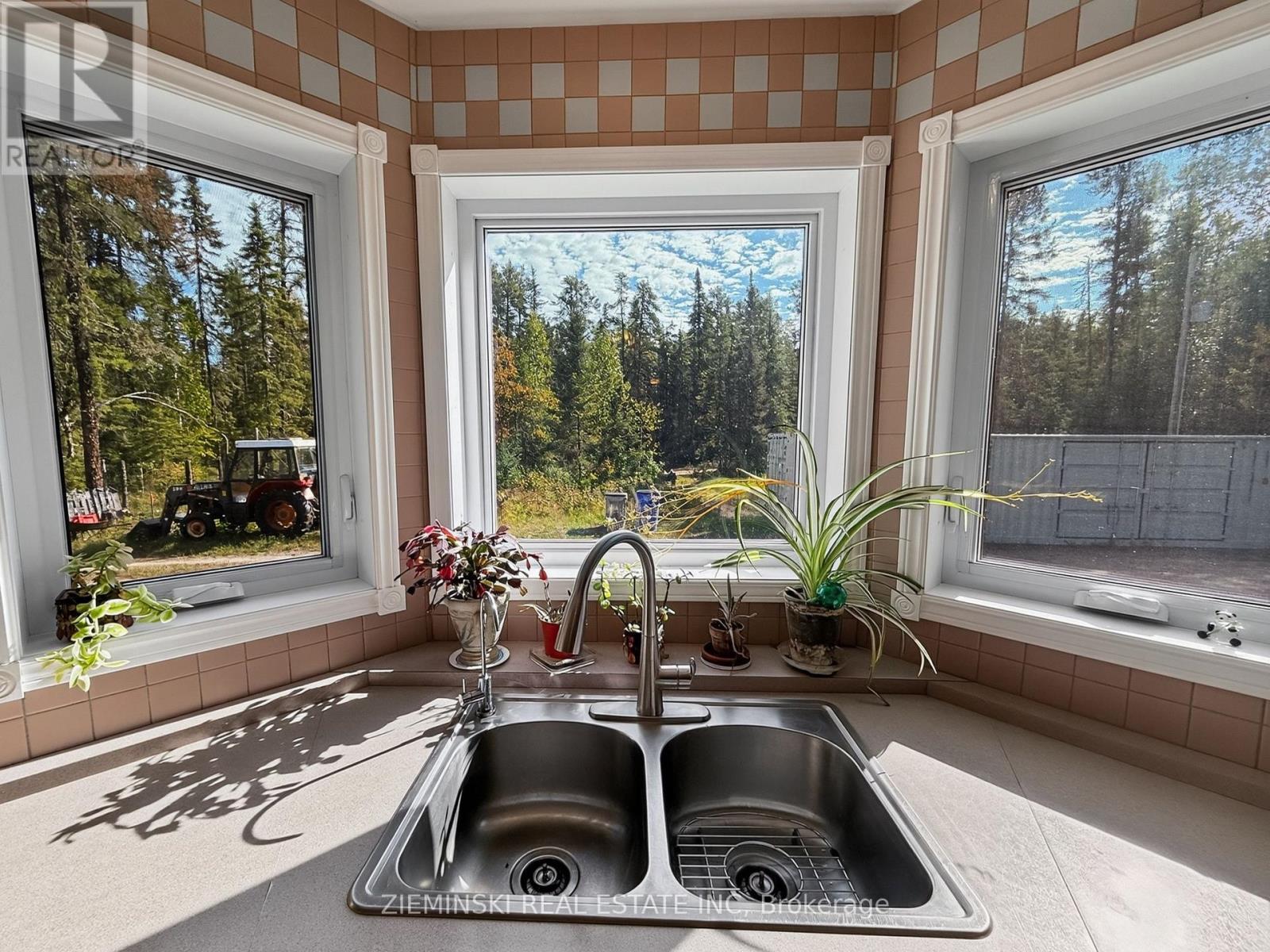 810 Laforest Road, Timmins, Ontario  P4P 7C7 - Photo 5 - T13808548