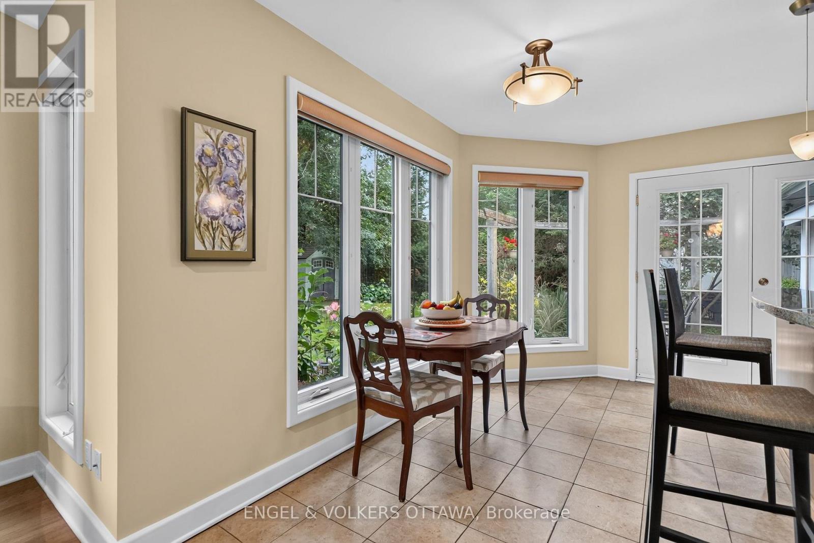250 Faircrest Road, Ottawa, Ontario  K1H 5E1 - Photo 13 - X13808568