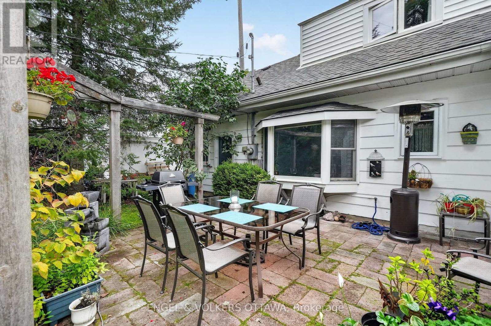 250 Faircrest Road, Ottawa, Ontario  K1H 5E1 - Photo 28 - X13808568