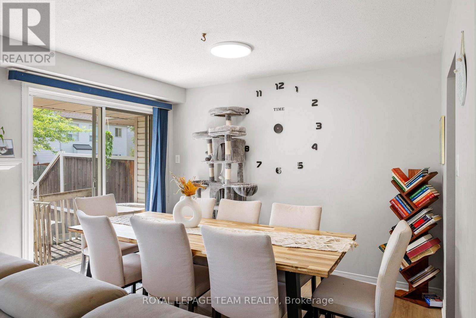 5953 Pineglade Crescent, Ottawa, Ontario  K1W 1G9 - Photo 8 - X13808652