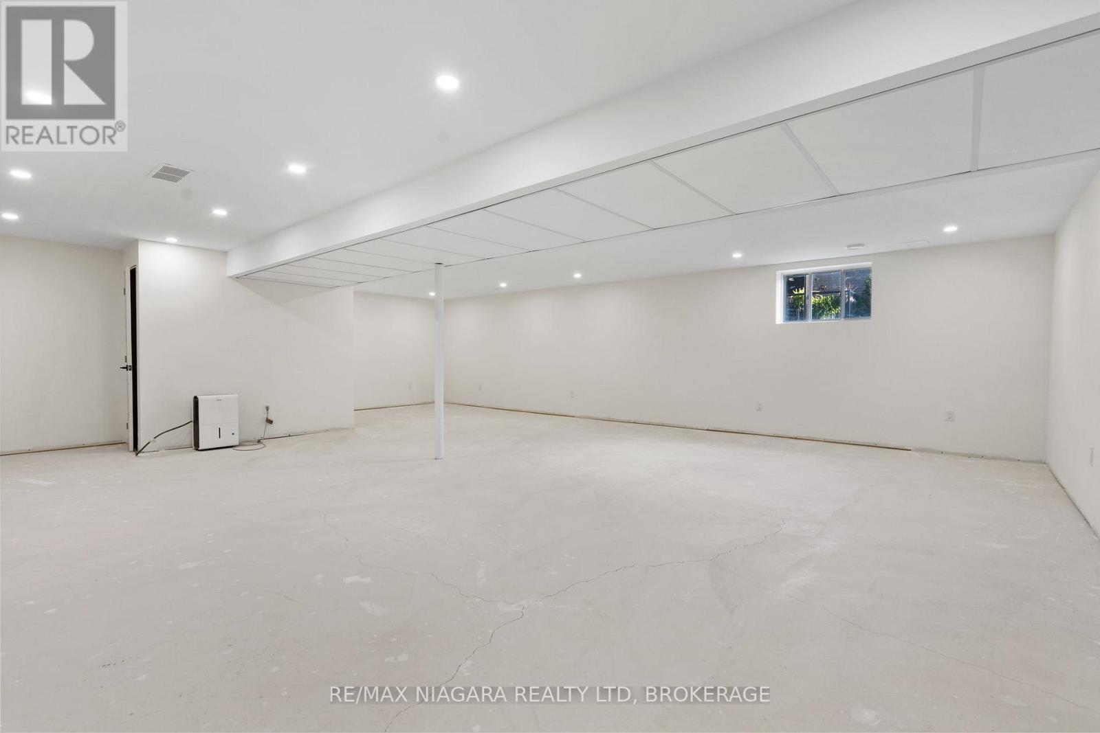 23 - 300 Richmond Street, Thorold, Ontario  L2V 0L6 - Photo 25 - X13808628