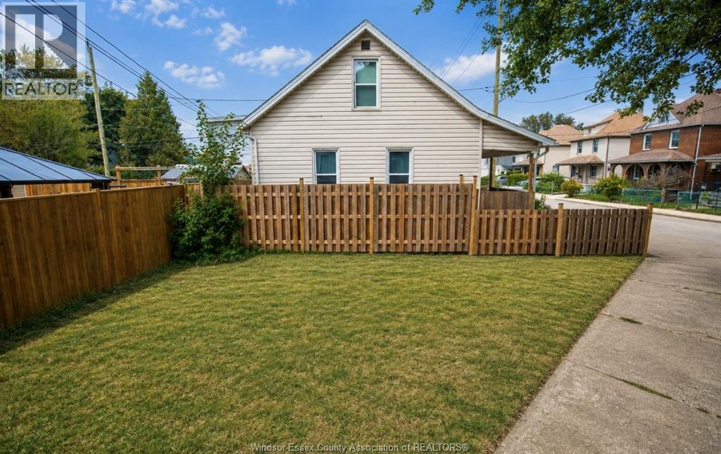 790 Marentette, Windsor, Ontario  N9A 1Z6 - Photo 12 - 26023000