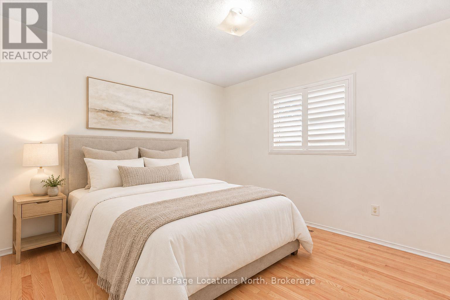 77 Silver Birch Avenue, Wasaga Beach, Ontario  L9Z 1M2 - Photo 20 - S13808600