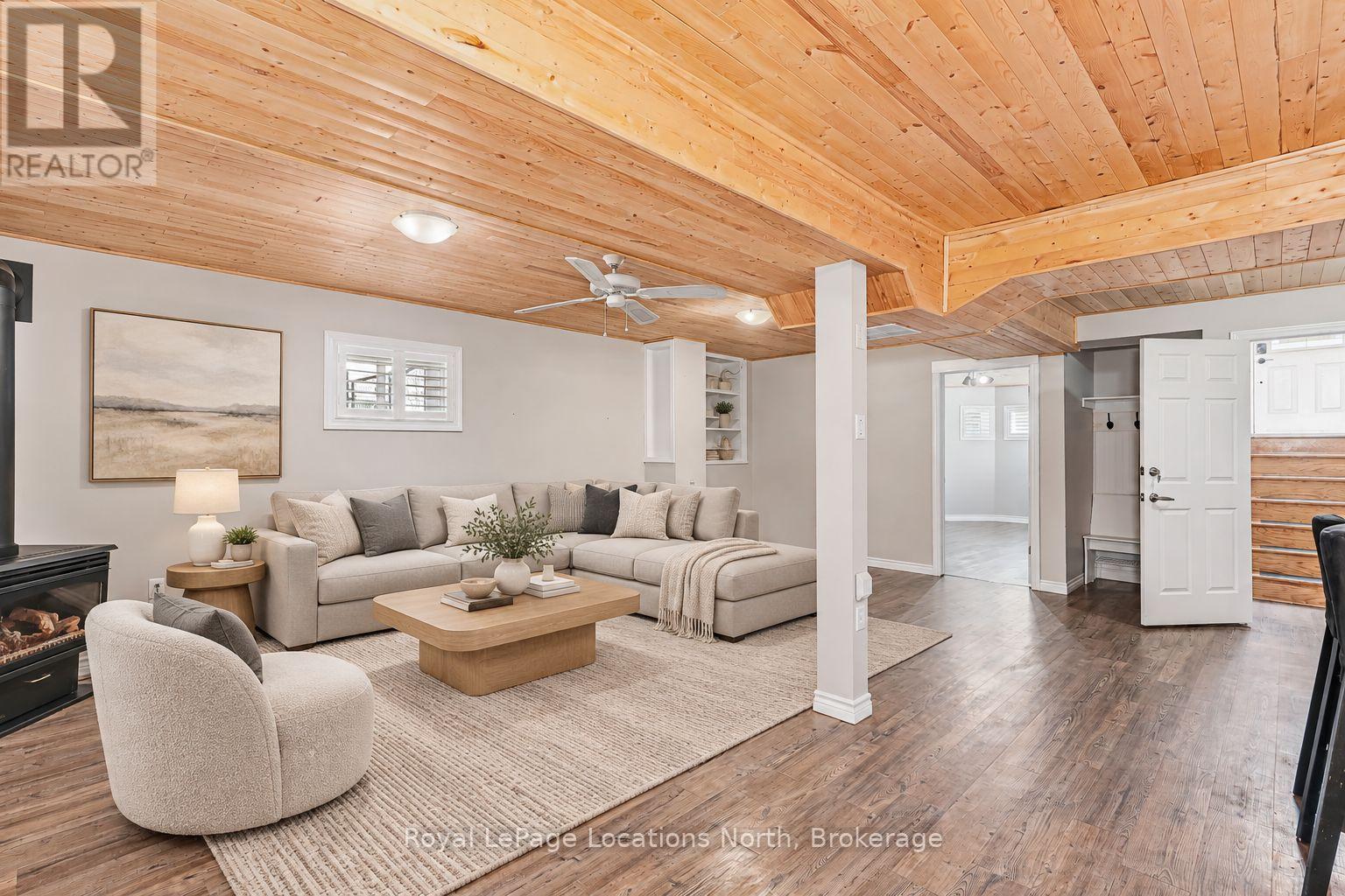 77 Silver Birch Avenue, Wasaga Beach, Ontario  L9Z 1M2 - Photo 32 - S13808600