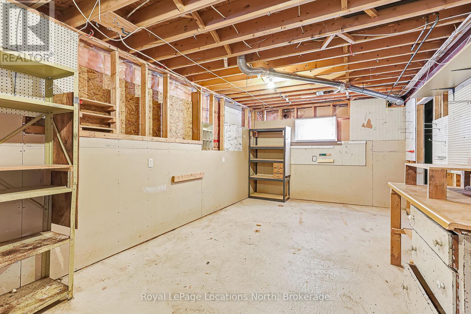 77 Silver Birch Avenue, Wasaga Beach, Ontario  L9Z 1M2 - Photo 37 - S13808600