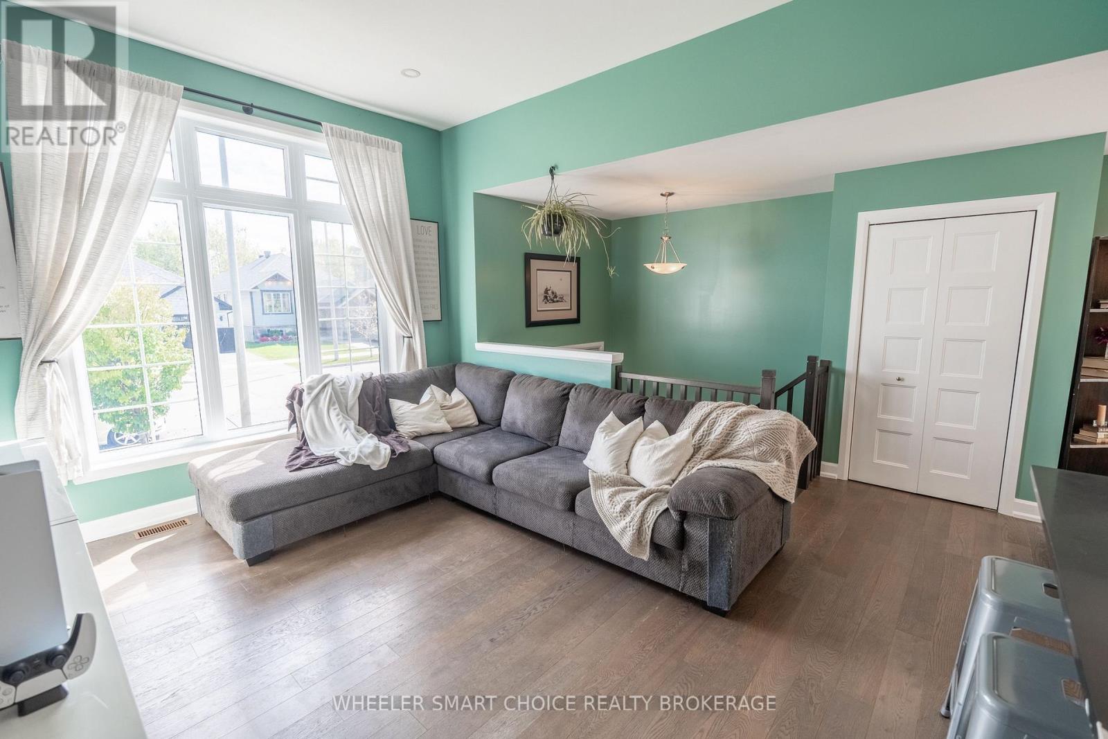 63 Mercier Avenue E, Cornwall, Ontario  K6K 1S9 - Photo 4 - X13808662