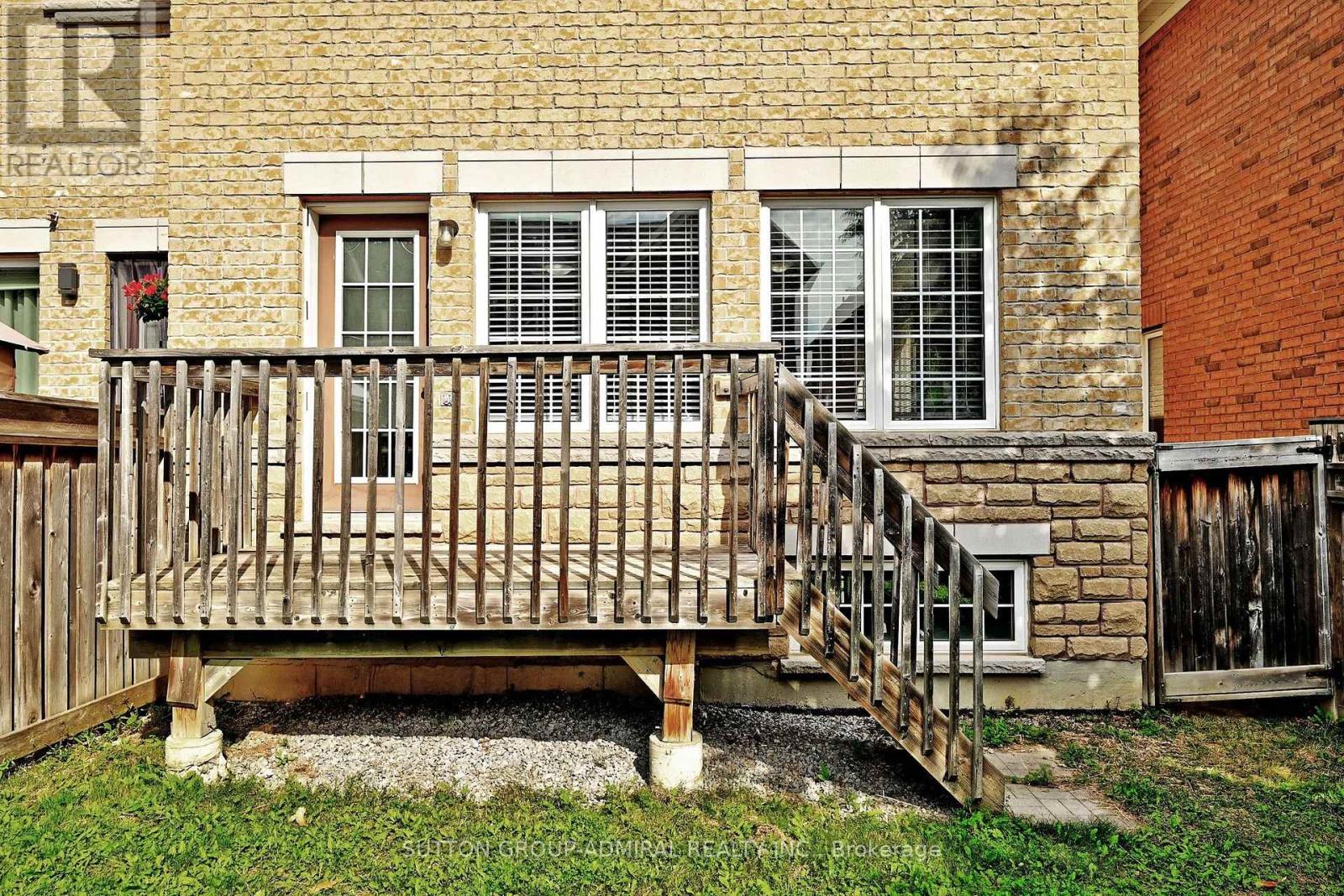 110 Southdown Avenue, Vaughan, Ontario  L6A 4N3 - Photo 46 - N13802920