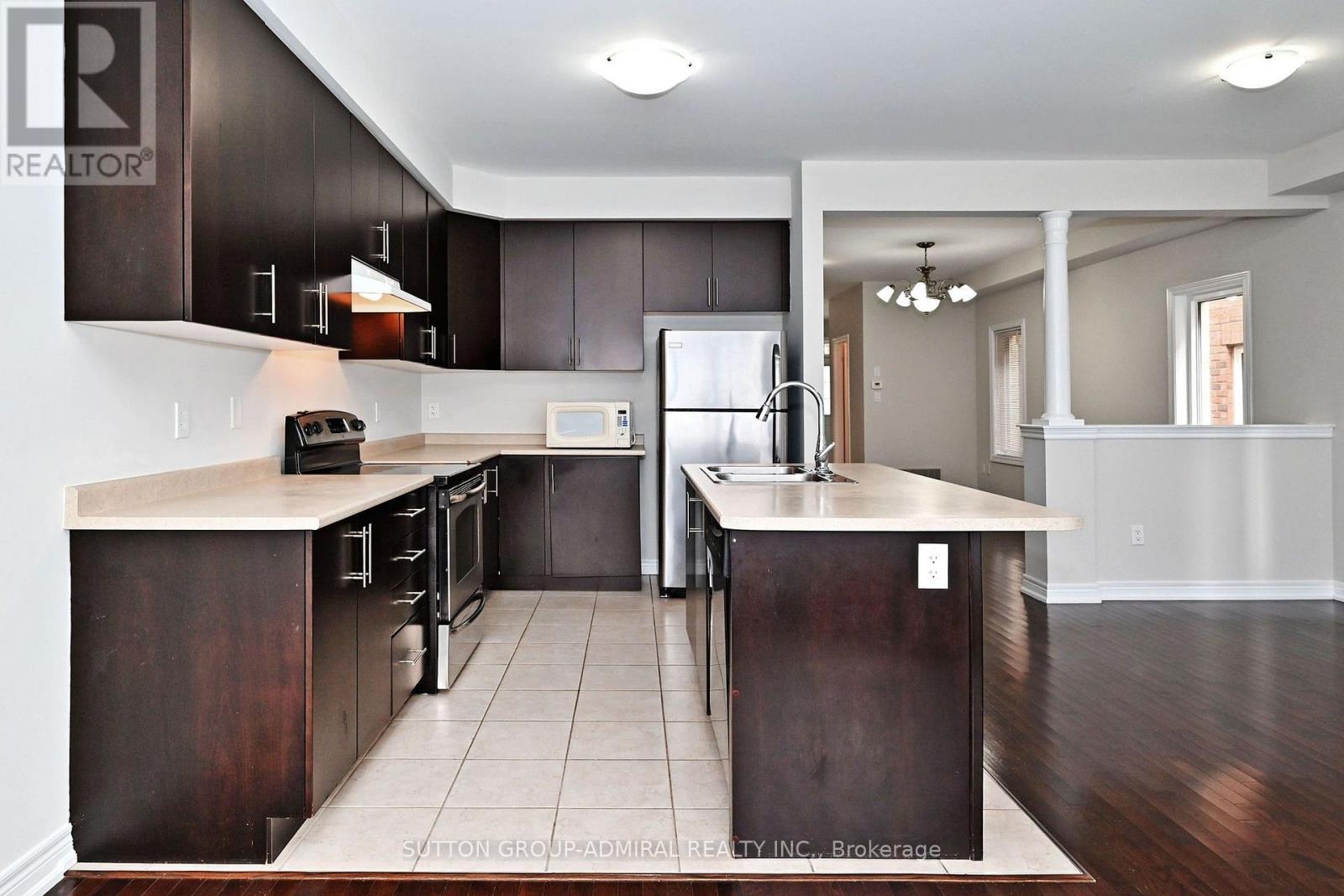 110 Southdown Avenue, Vaughan, Ontario  L6A 4N3 - Photo 14 - N13802920