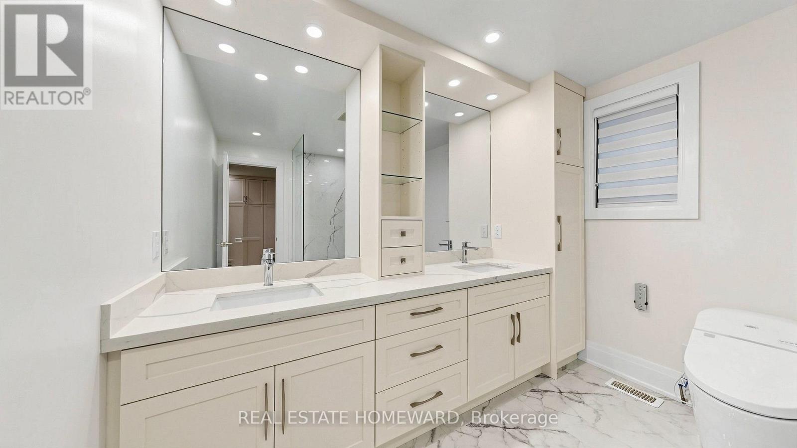 124 Kendal Avenue, Toronto, Ontario  M5R 1L9 - Photo 17 - C13808588