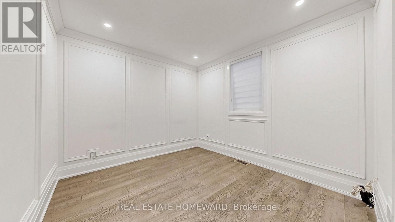 124 Kendal Avenue, Toronto, Ontario  M5R 1L9 - Photo 18 - C13808588