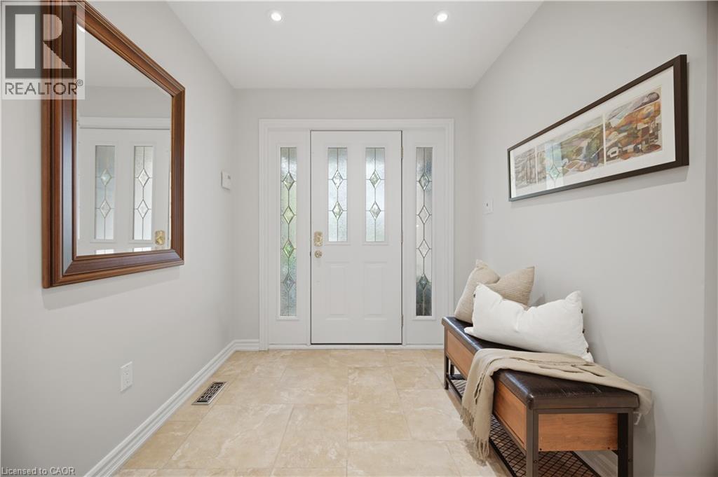2796 Teak Crescent, Oakville, Ontario  L6J 7M4 - Photo 3 - 40862323