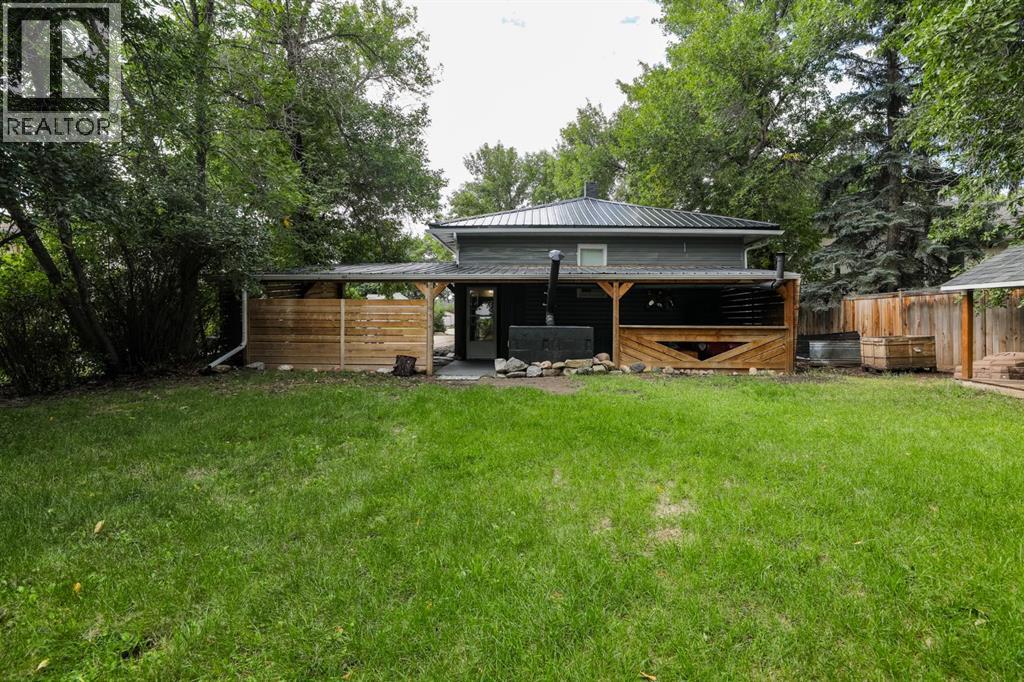 145 S 1 Street W photo 33