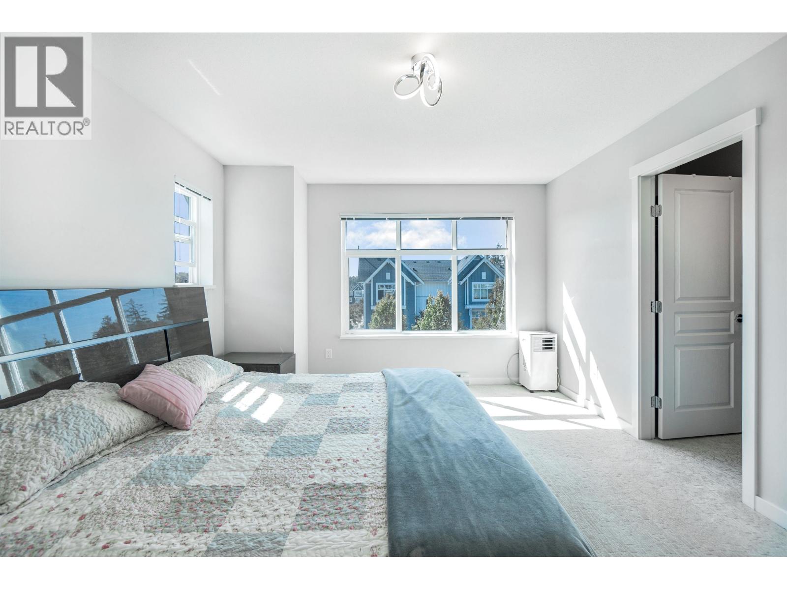 1301 11295 Pazarena Place, Maple Ridge, British Columbia  V2X 4K9 - Photo 30 - R3167552