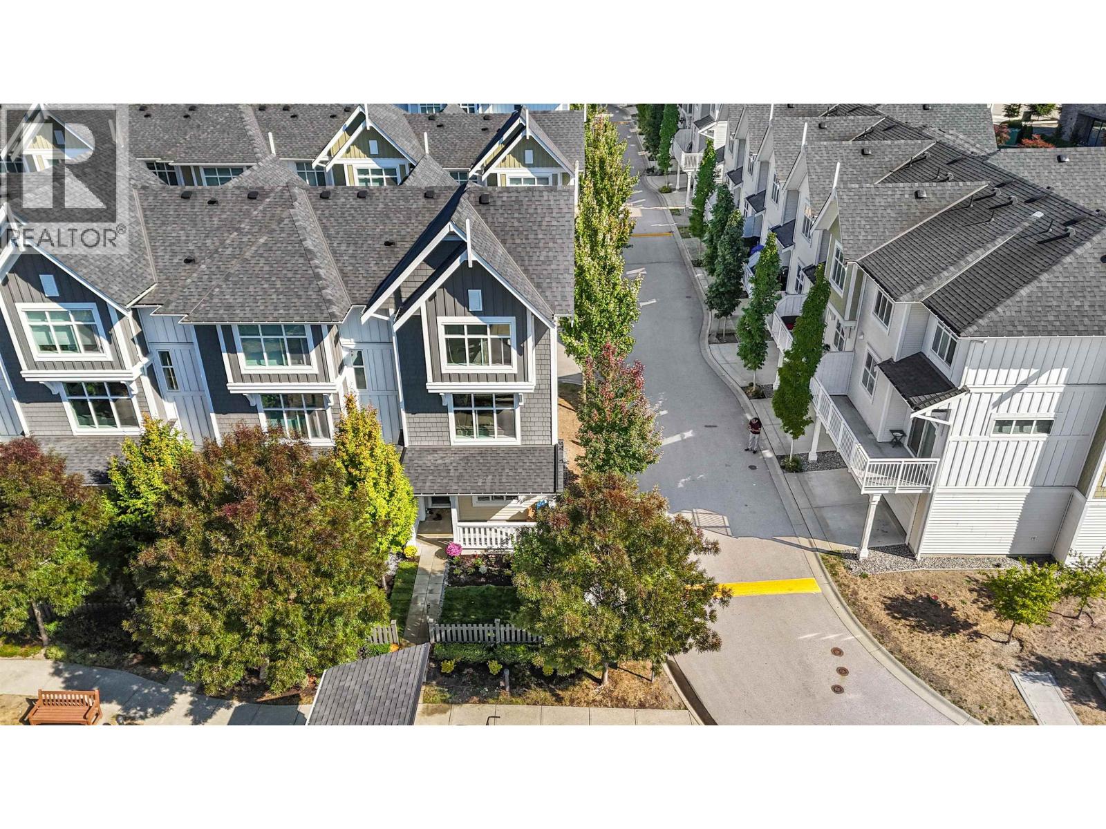 1301 11295 Pazarena Place, Maple Ridge, British Columbia  V2X 4K9 - Photo 9 - R3167552