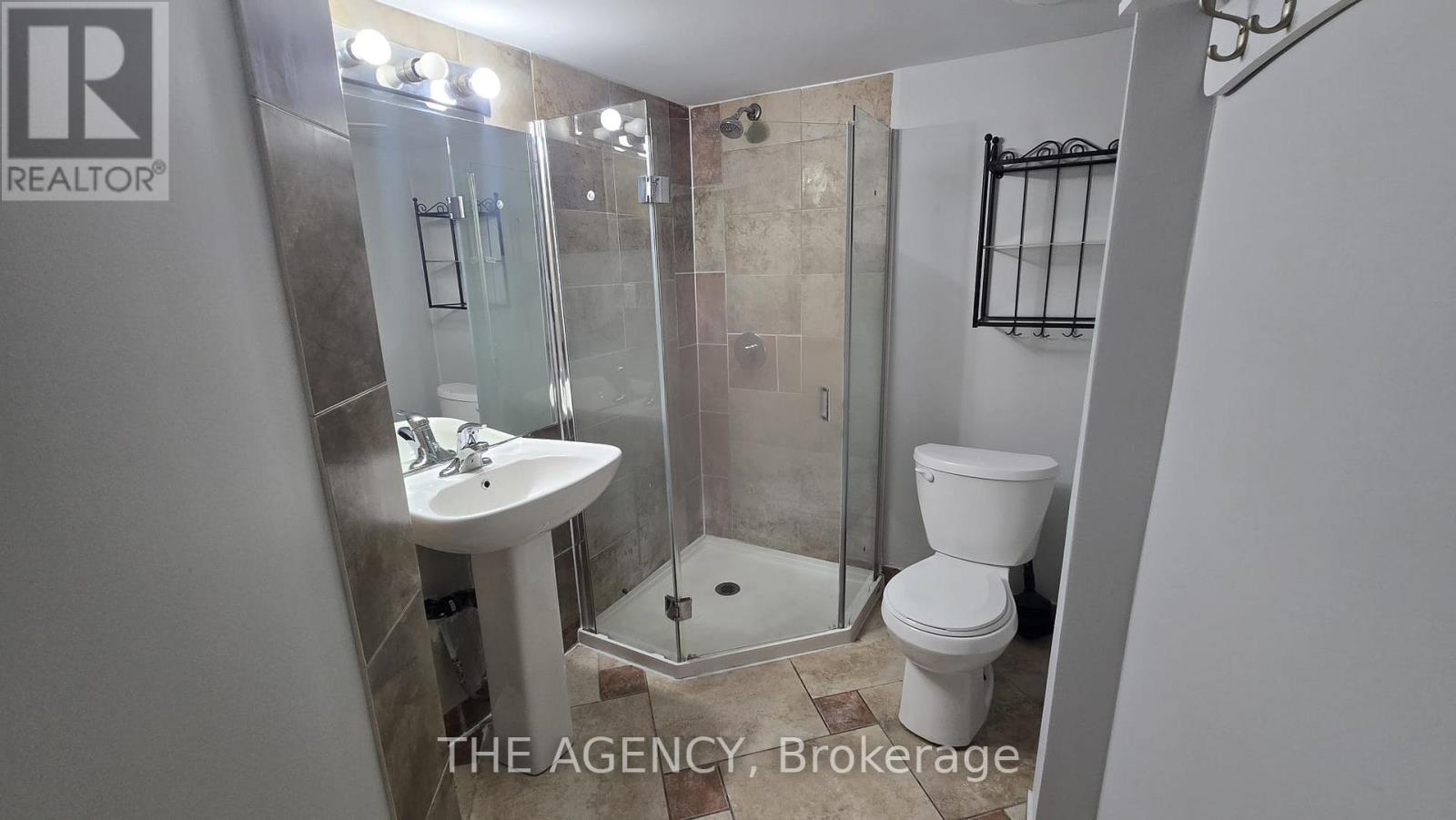 120 Valley Vista Drive, Vaughan, Ontario L6A 0Z3 - Photo 9 - N13808612