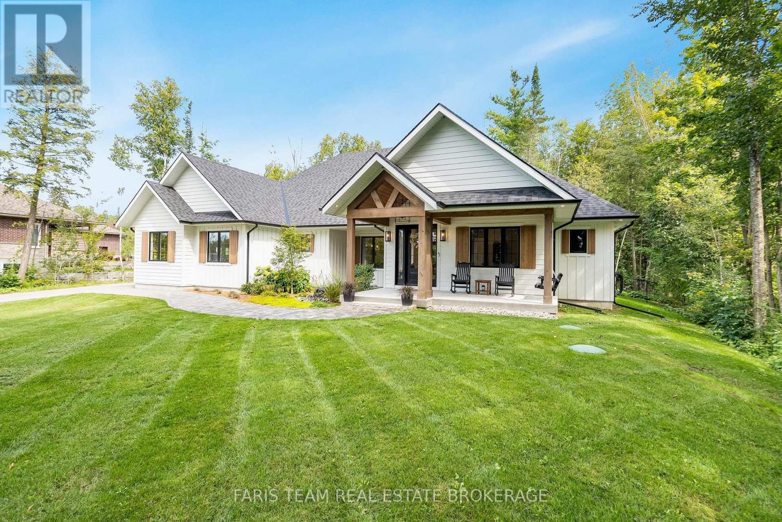 56 Marni Lane, Springwater, Ontario  L0L 2K0 - Photo 5 - S13808694