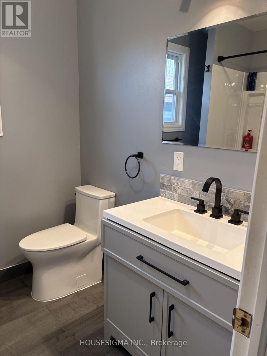 16 Mazepa Place, Oro-Medonte, Ontario  L0L 1T0 - Photo 12 - S13662042