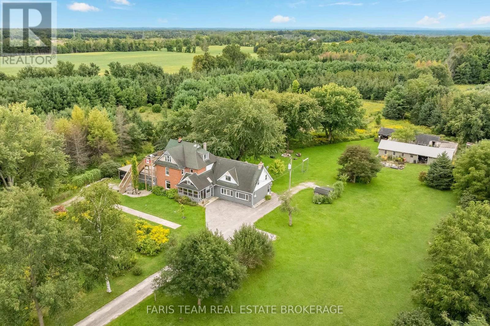 3400 Baldwick Lane, Springwater, Ontario  L0M 1T2 - Photo 3 - S13801498