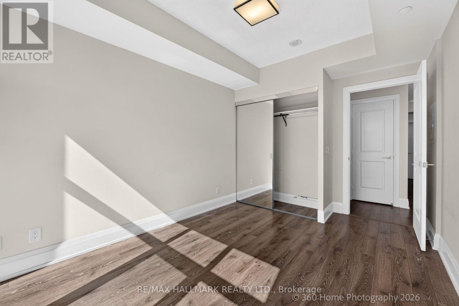 711 - 2 Old Mill Drive, Toronto, Ontario  M6S 0A2 - Photo 21 - W13656298