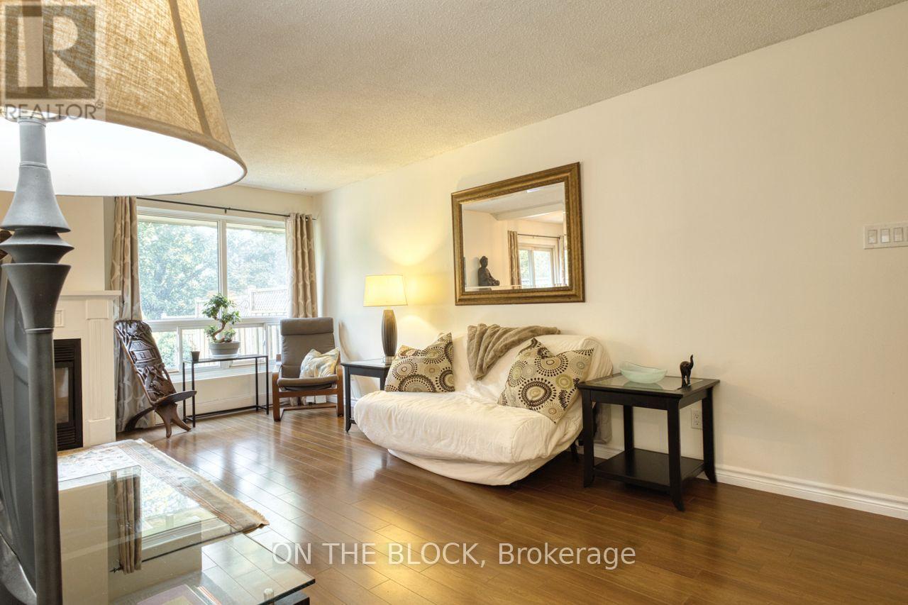 1 - 3010 Palmer Drive, Burlington, Ontario  L7M 1L2 - Photo 12 - W13796752