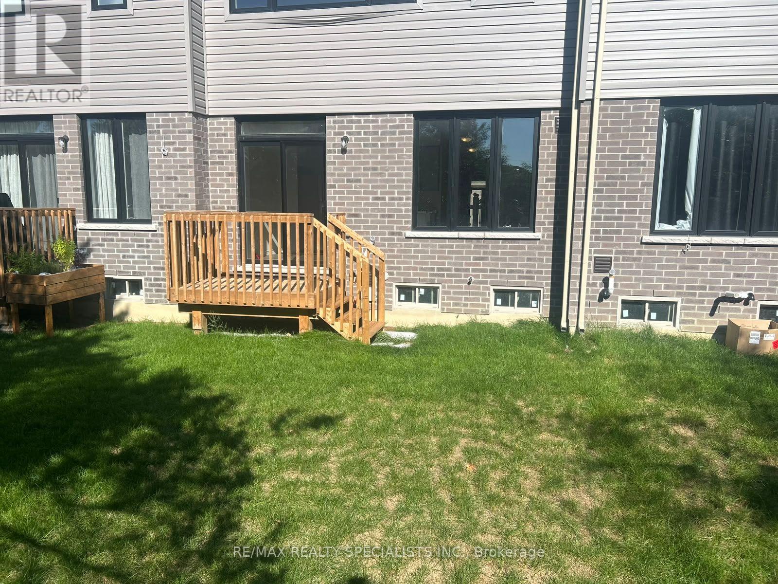 67 Watts Mews, Kawartha Lakes, Ontario  K9V 5Z5 - Photo 21 - X13808602