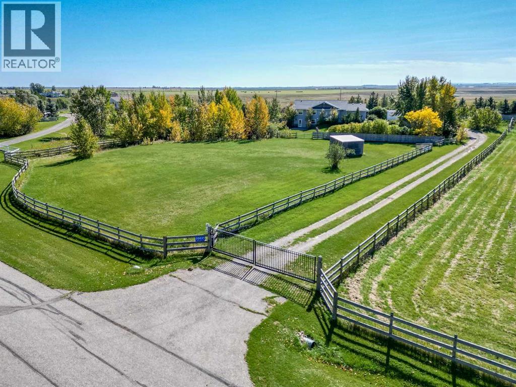 20031 496 Avenue E, Rural Foothills County, Alberta  T1V 1N1 - Photo 2 - A2333215