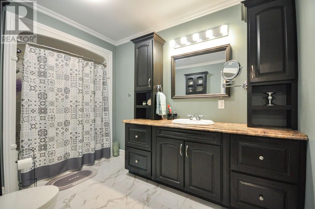 6 Ville Marie Drive, Dunville — photo 20