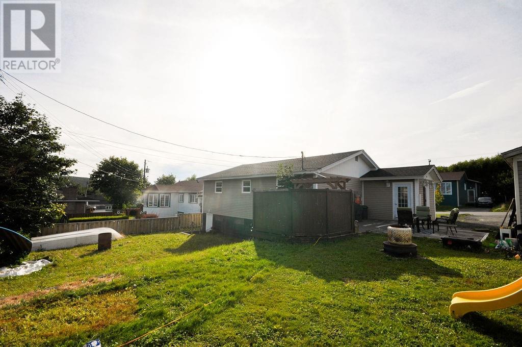6 Ville Marie Drive, Dunville — photo 25