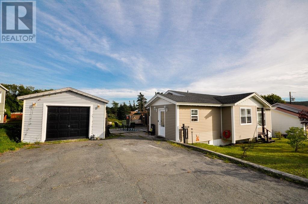 6 Ville Marie Drive, Dunville — photo 29