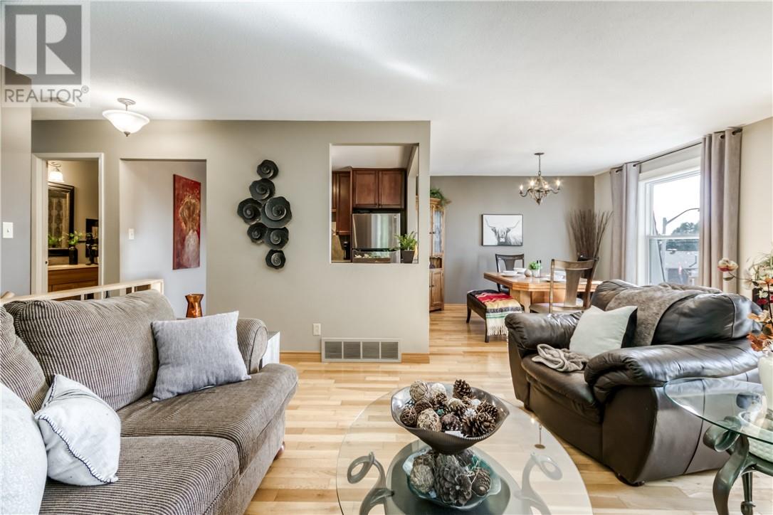 1400 Magnolia Boulevard, Sudbury, Ontario  P3A 4V2 - Photo 6 - 2130446