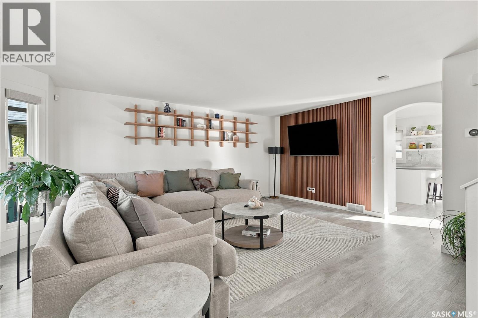 302 Gordon Road, Saskatoon, Saskatchewan  S7T 0A3 - Photo 6 - SK048953