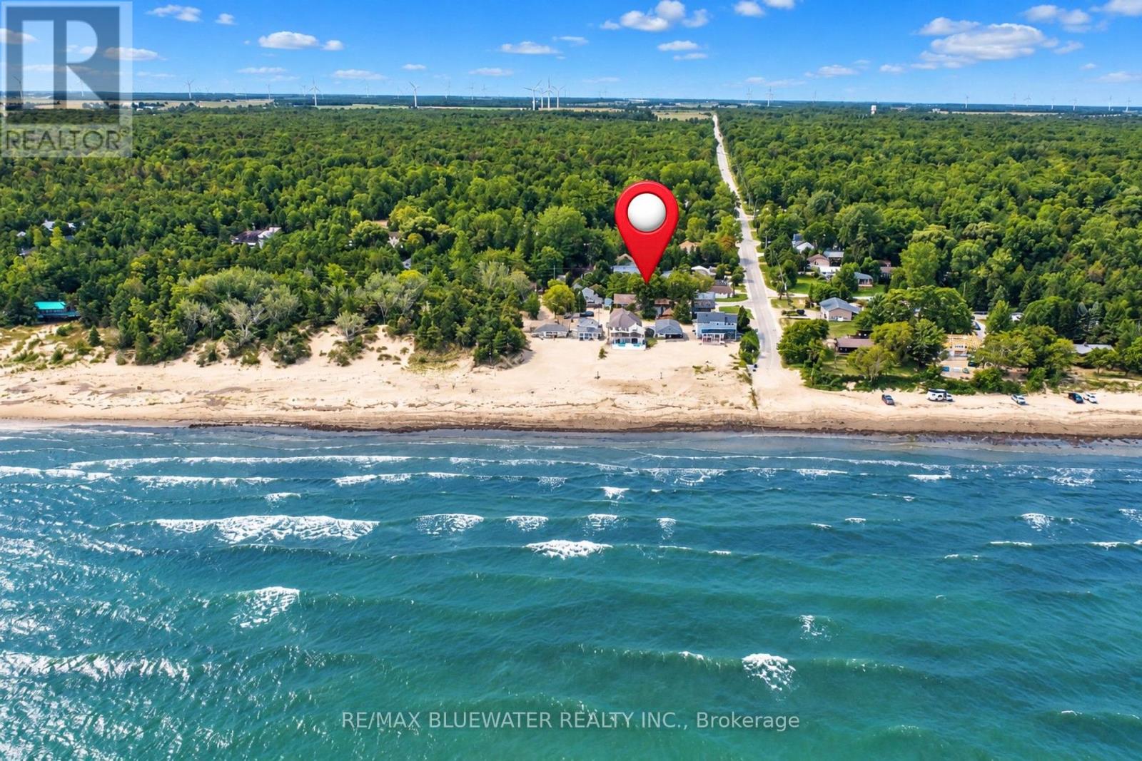 6379 West Parkway Drive, Lambton Shores, Ontario  N0N 1J0 - Photo 42 - X13808710