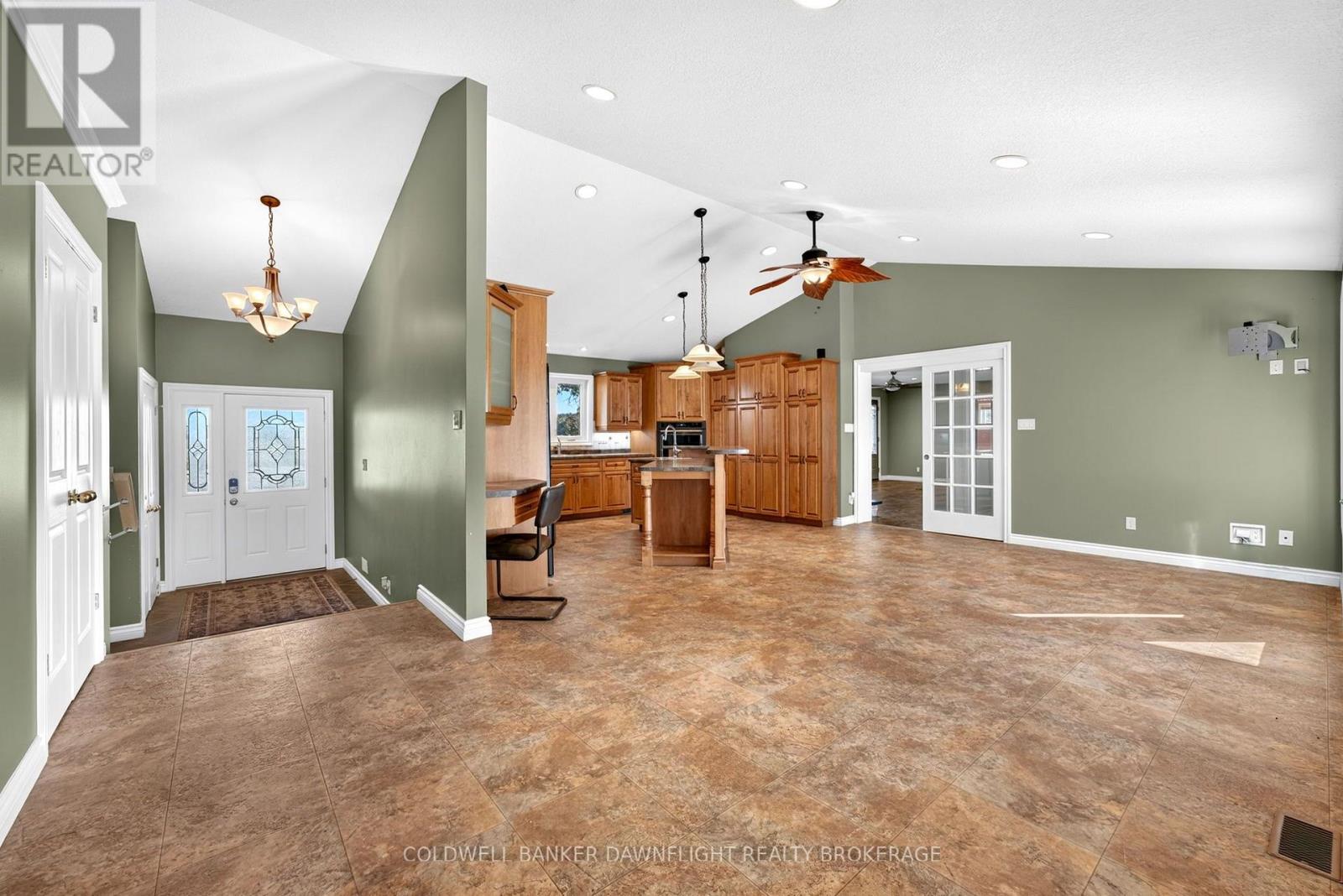 40987 Kirkton Road, South Huron, Ontario  N0M 1S5 - Photo 6 - X13808858