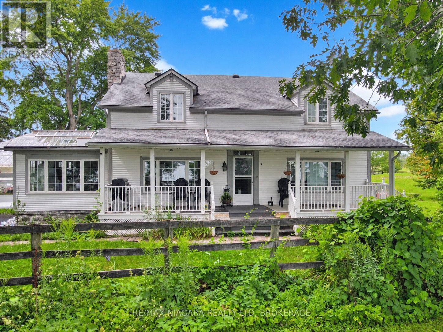 13693 Niagara River Parkway, Niagara Falls, Ontario  L2E 6S6 - Photo 2 - X13706082