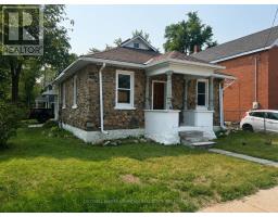 36 SANFORD STREET, Barrie, Ontario