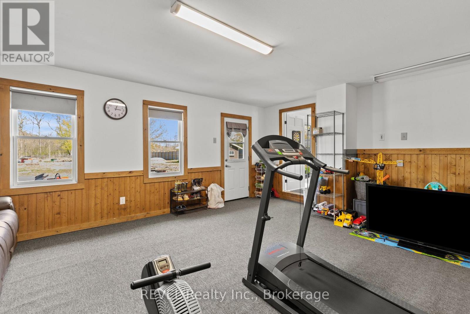 3290 Switch Road, Fort Erie (Black Creek), Ontario  L0S 1S0 - Photo 22 - X13808716