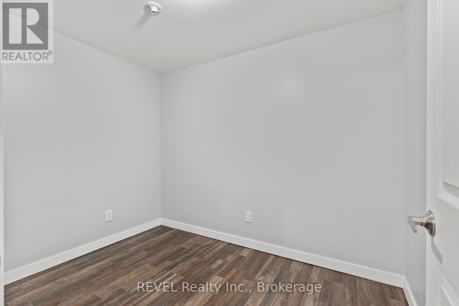 3290 Switch Road, Fort Erie (Black Creek), Ontario  L0S 1S0 - Photo 31 - X13808716