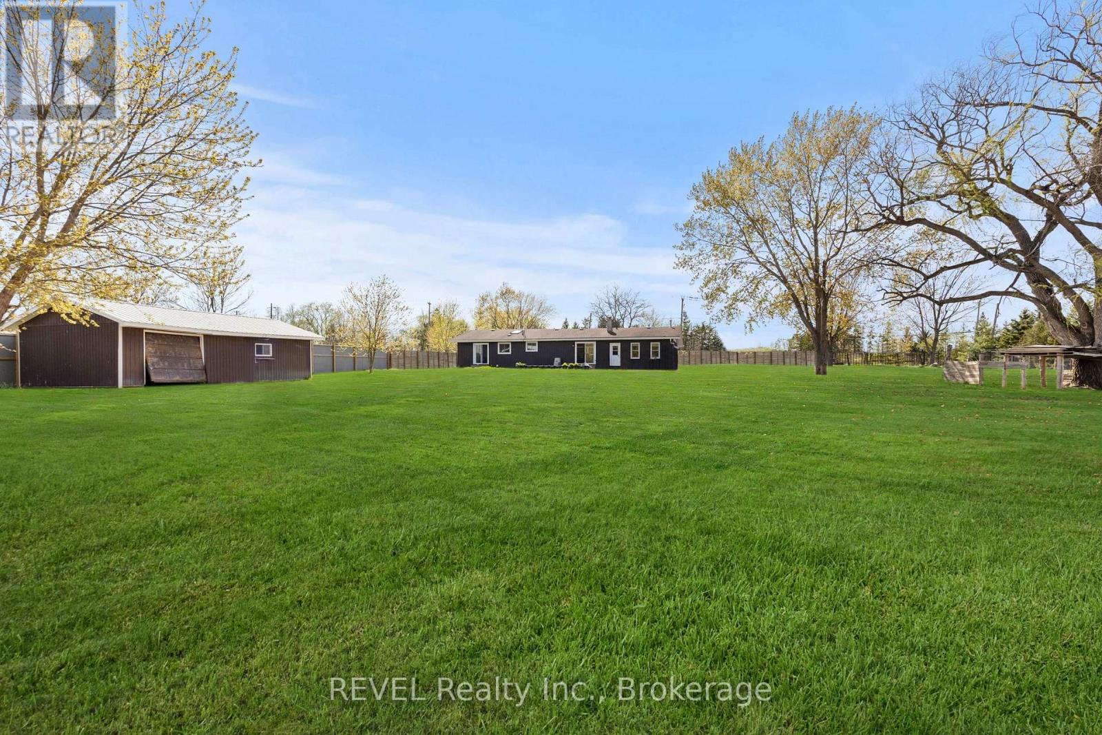 3290 Switch Road, Fort Erie (Black Creek), Ontario  L0S 1S0 - Photo 36 - X13808716