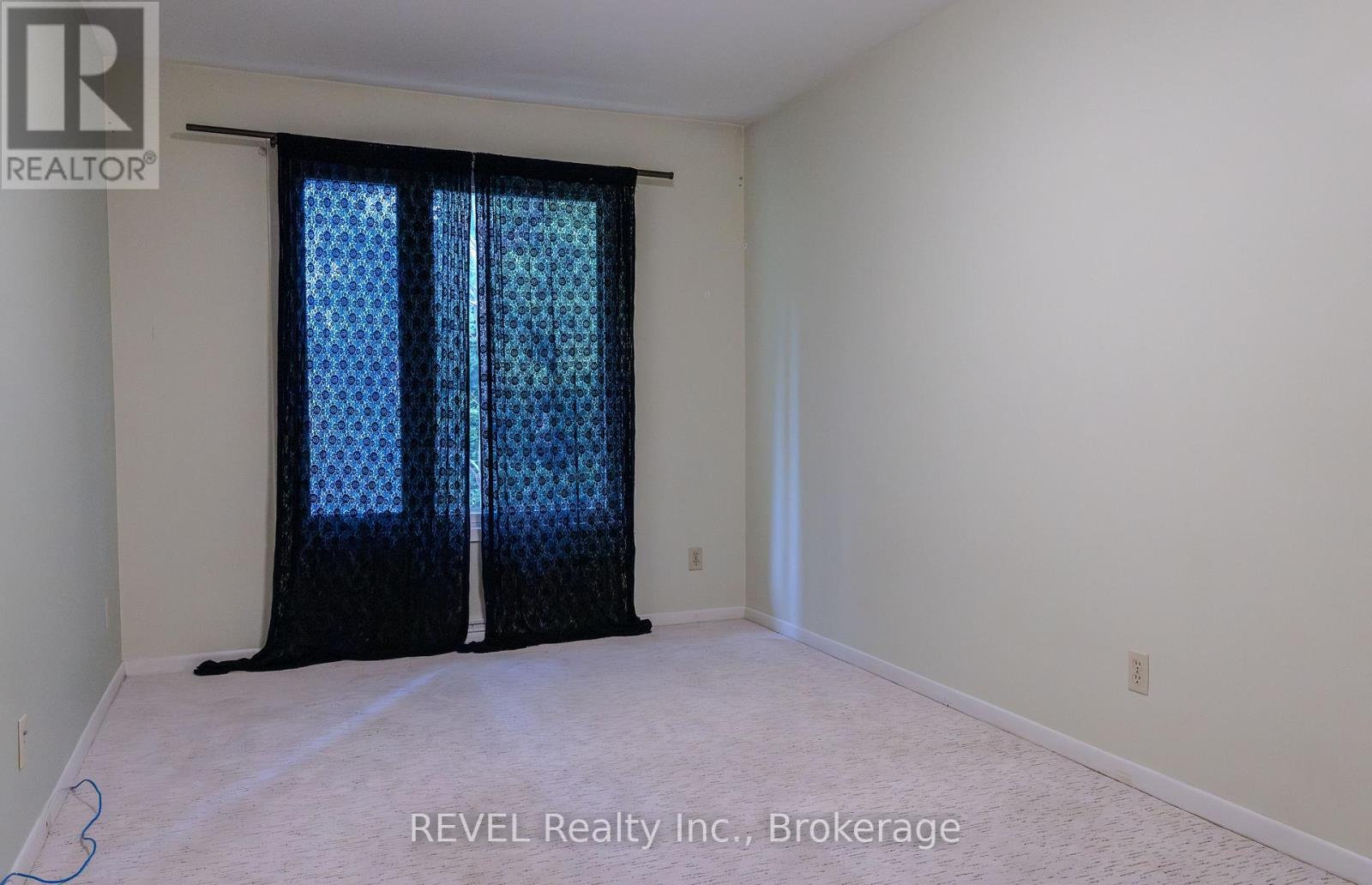 7285 Rolling Acres Crescent, Niagara Falls, Ontario  L2J 1E5 - Photo 15 - X13808746