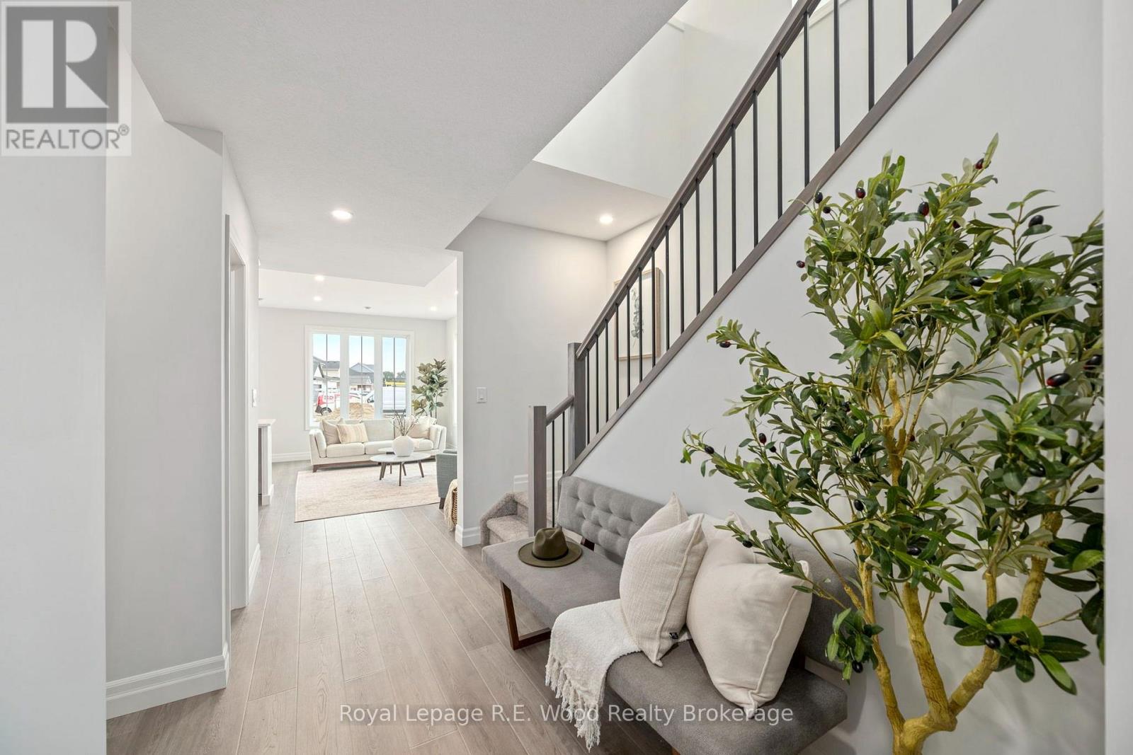7 Hoylake Road, St. Thomas, Ontario  N5R 0R9 - Photo 6 - X13808738