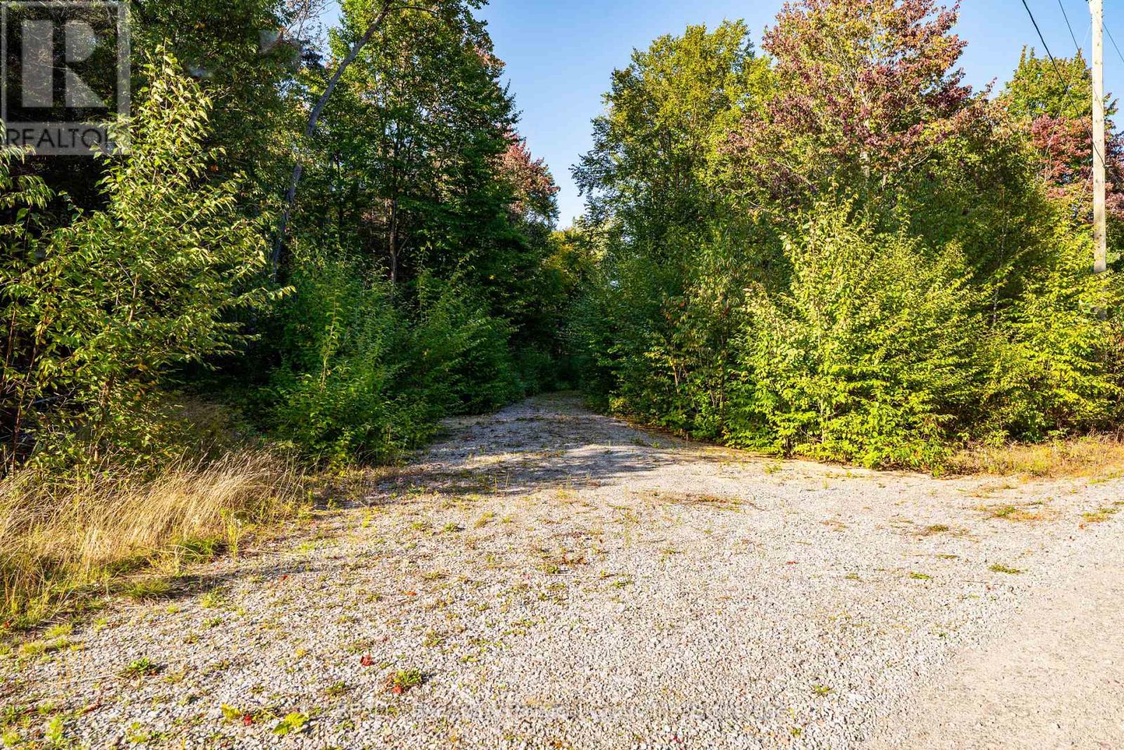 1010 Four Mile Lake Road, North Bay, Ontario  P1B 8G2 - Photo 11 - X13809030