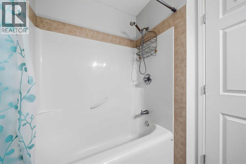 15 Tuscany Reserve Bay NW