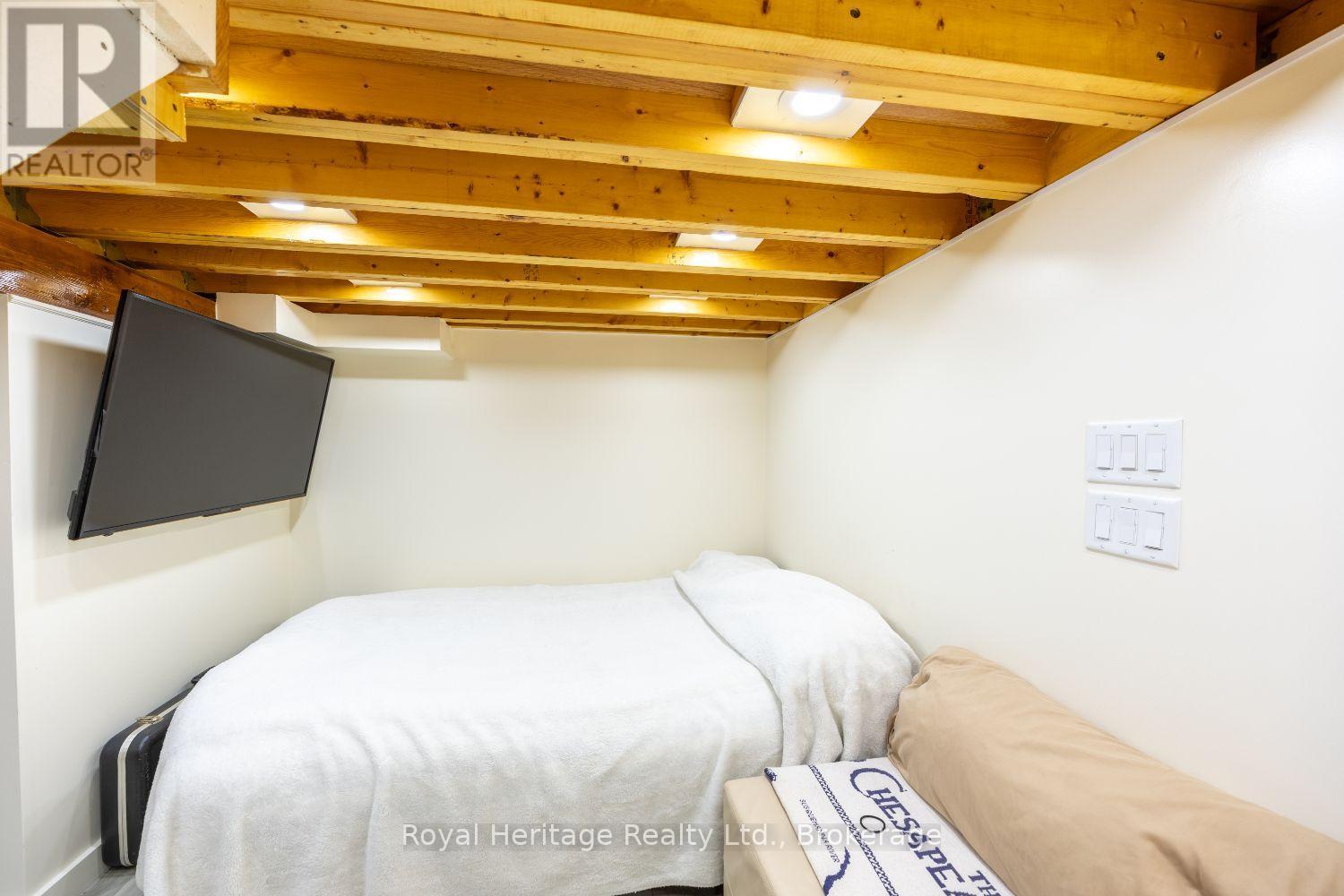 207 Valencia Road, Oshawa, Ontario  L1J 1P2 - Photo 31 - E13808772