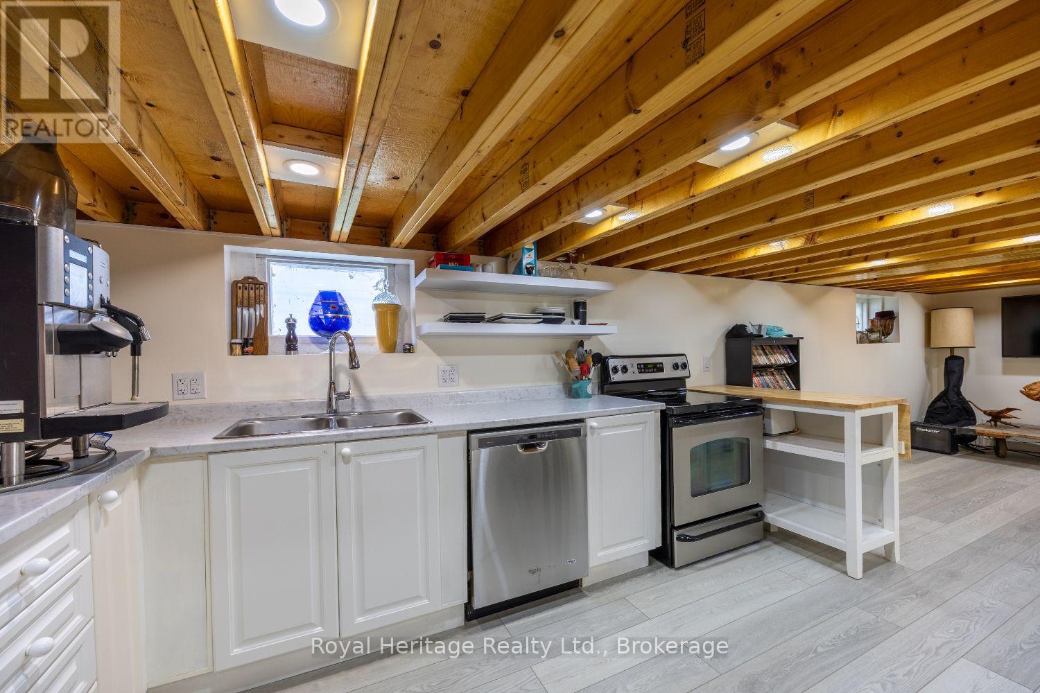 207 Valencia Road, Oshawa, Ontario  L1J 1P2 - Photo 25 - E13808814