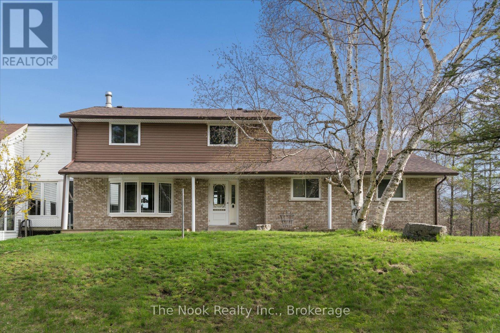 4680 Anderson Street, Whitby, Ontario  L1R 2V9 - Photo 3 - E13808896